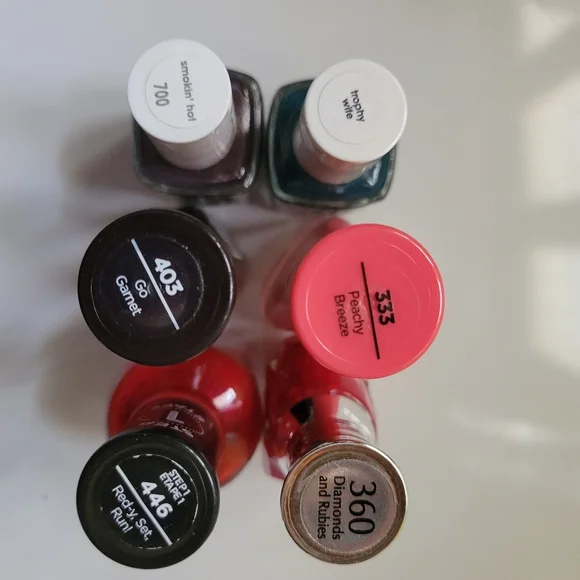 lot of 16 nail polishes and 1 nail strips - Picture 3 of 5